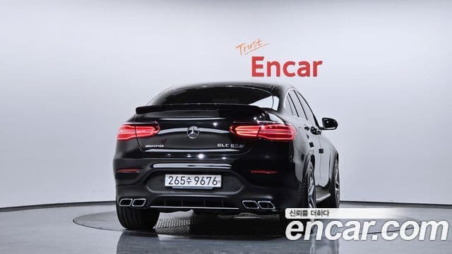 Mercedes-Benz GLC-класс X253 AMG GLC63 S 4MATIC+ купе, 2018 4