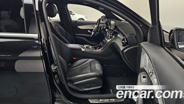 Mercedes-Benz GLC-класс X253 AMG GLC63 S 4MATIC+ купе, 2018 11