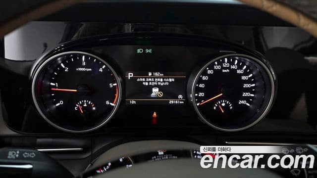 Kia Carnival 4세대 Prestige, 2022 8