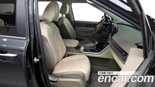 Kia Carnival 4세대 Prestige, 2022 11