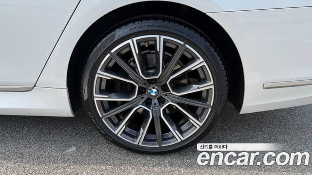 BMW 7시리즈 (G11) 740d xDrive M Sport, 2021 все фото