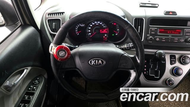 Kia Ray Deluxe, 2015 13