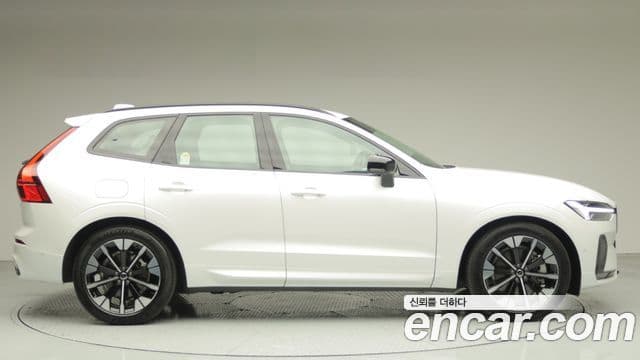 Volvo XC60 2세대 B5 Ultra Dark Air подвеска, 2026 3