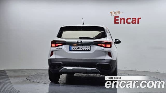 Kia Seltos Trendy, 2020 4