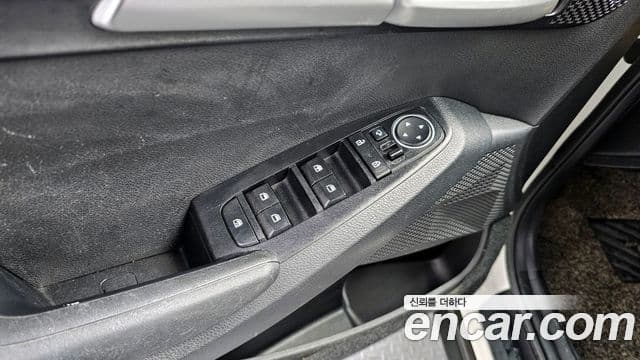 Kia Seltos Trendy, 2020 17