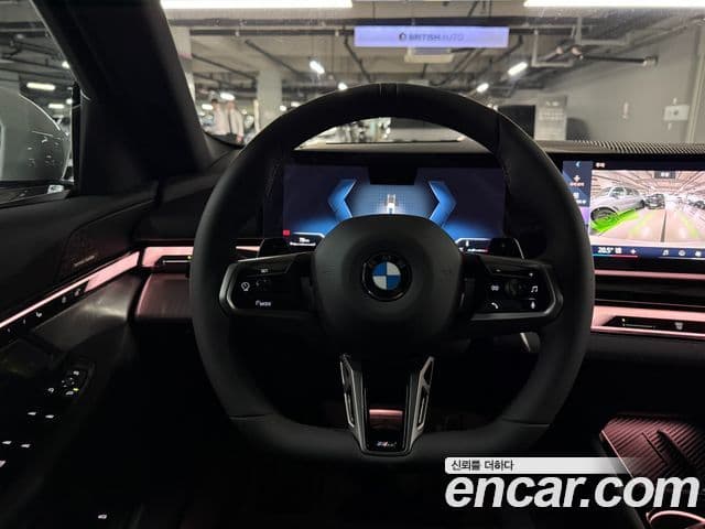 BMW 5시리즈 (G60) 520i M Sport, 2025 9