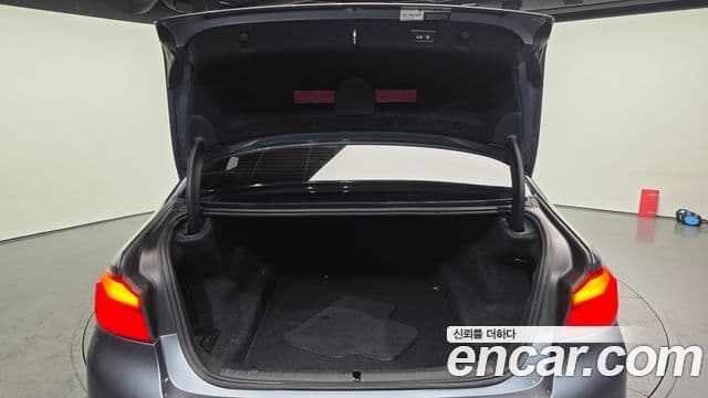 BMW 5시리즈 (G30) 520d xDrive M Sport, 2018 20