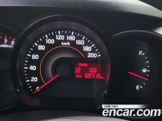 Kia The / новый New Ray люксовая версия, 2019 10