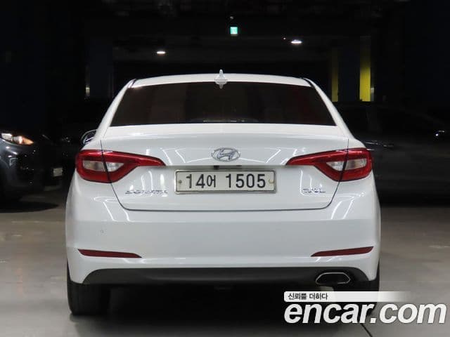 Hyundai LF Sonata 2.0 Smart, 2015 4