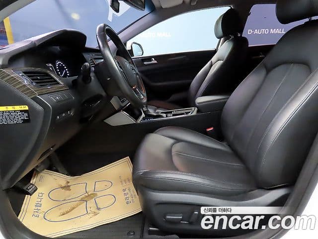 Hyundai LF Sonata 2.0 Smart, 2015 6