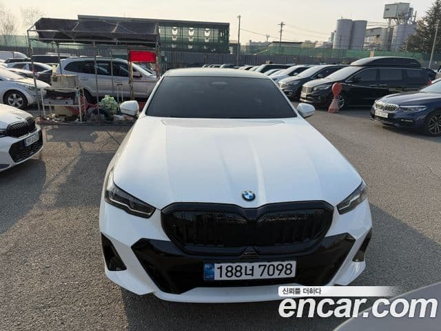 BMW 5시리즈 (G60) 530i xDrive M Sport, 2024 1