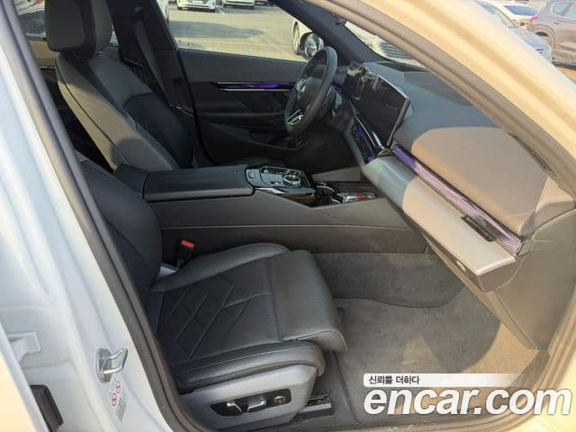 BMW 5시리즈 (G60) 530i xDrive M Sport, 2024 9