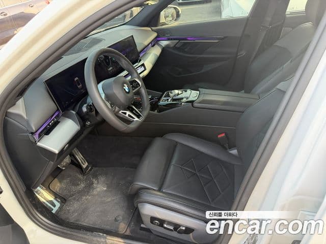 BMW 5시리즈 (G60) 530i xDrive M Sport, 2024 11