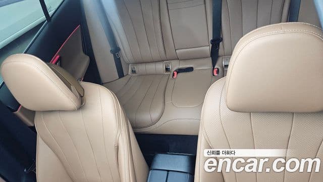 Mercedes-Benz E-класс W214 Avantgarde, 2025 14