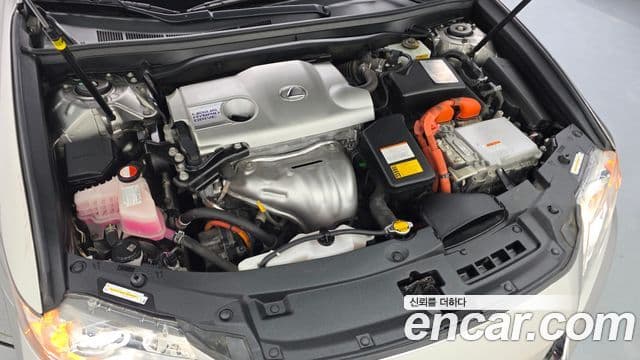 Lexus New ES300h XV60, 2015 6