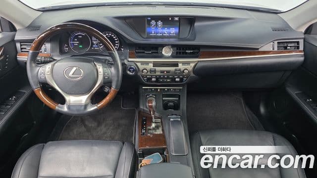 Lexus New ES300h XV60, 2015 7