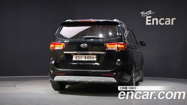 Kia All New Carnival Noblesse, 2016 4