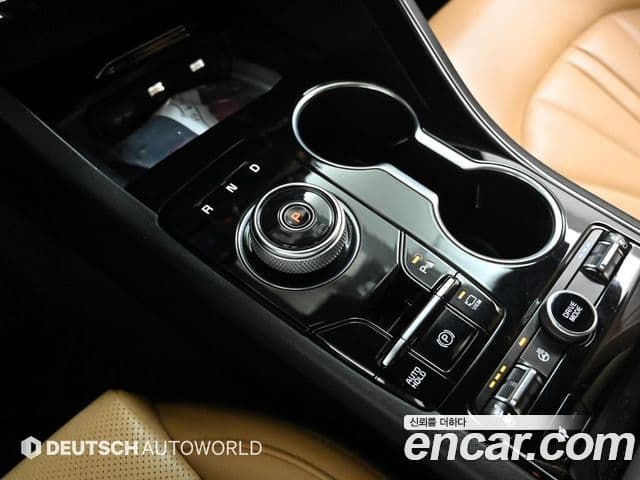 Kia K5 гибрид 3세대 Signature, 2020 9