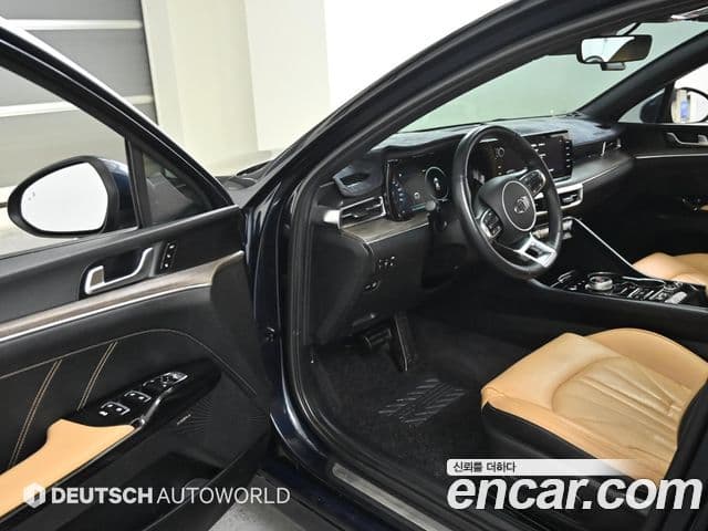 Kia K5 гибрид 3세대 Signature, 2020 11