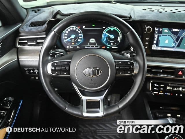 Kia K5 гибрид 3세대 Signature, 2020 13