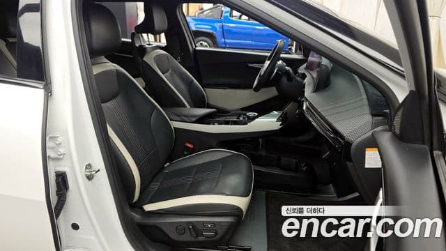 Kia EV6 GT Line, 2023 11