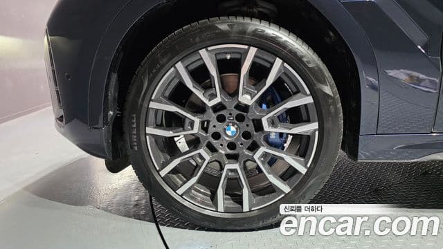 BMW X6 (G06) xDrive40i M Sport, 2025 все фото