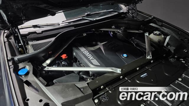 BMW X6 (G06) xDrive40i M Sport, 2025 6