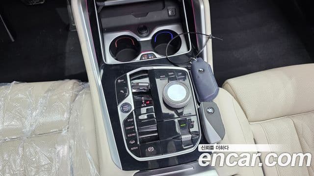 BMW X6 (G06) xDrive40i M Sport, 2025 9