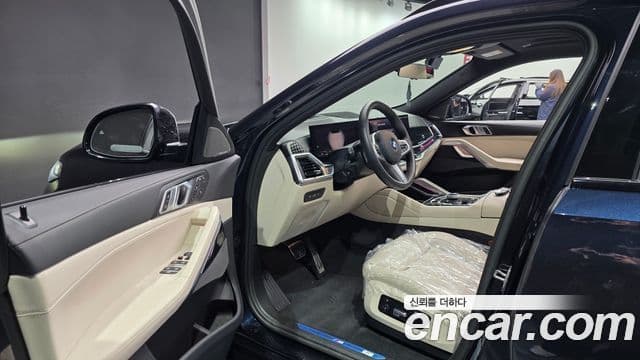 BMW X6 (G06) xDrive40i M Sport, 2025 11