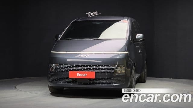 Hyundai Staria Modern, 2022 3