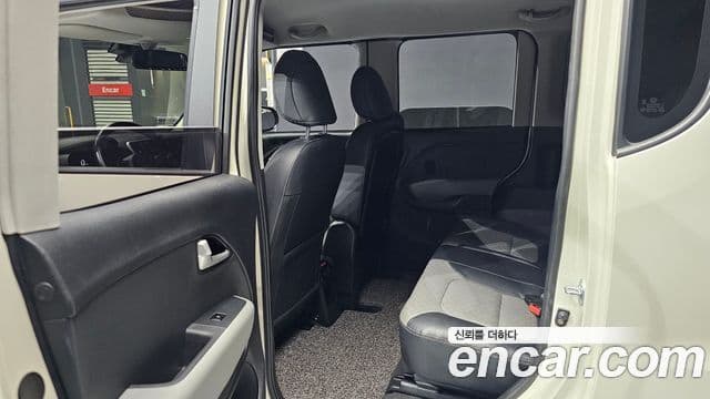 Kia The / новый New Ray Prestige, 2021 12