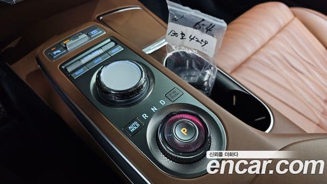 Genesis GV70, 2024 9