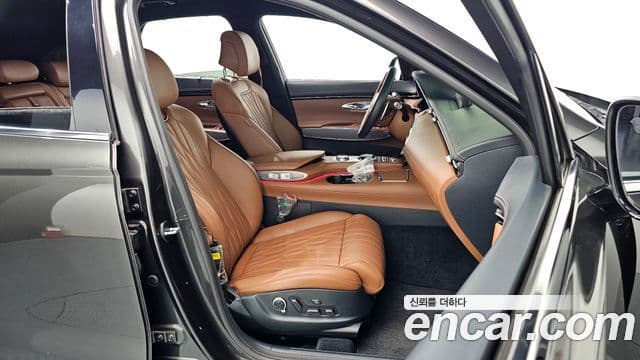 Genesis GV70, 2024 10