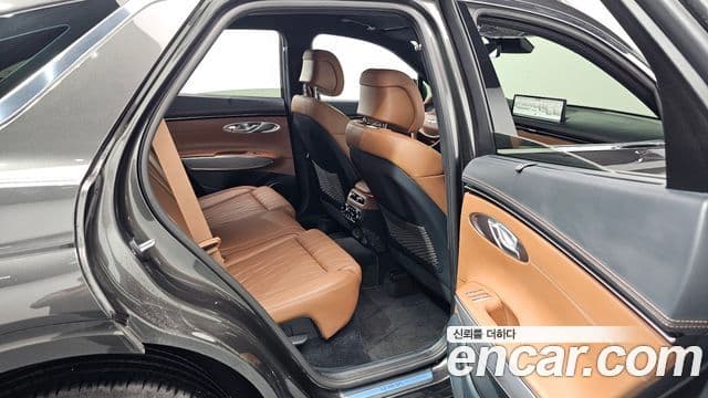 Genesis GV70, 2024 11