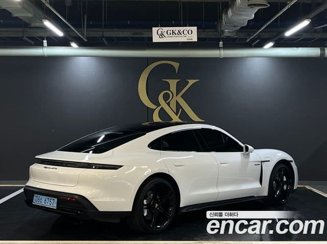 Porsche 타이칸 GTS, 2023 4