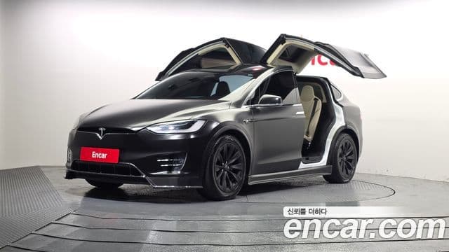 Tesla модель X, 2019 1