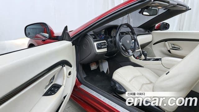 Maserati 그란카브리오 4.7 Sport, 2012 10