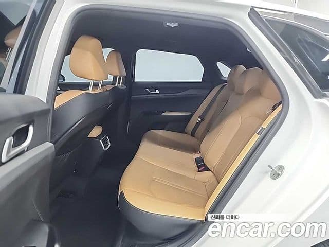 Kia K5 гибрид 3세대 Prestige, 2023 12