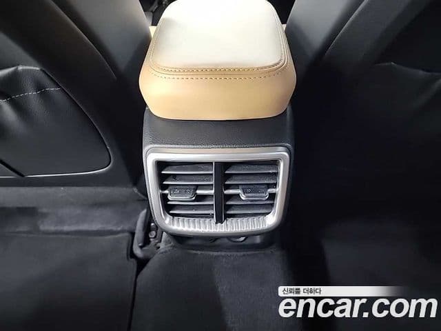 Kia K5 гибрид 3세대 Prestige, 2023 13