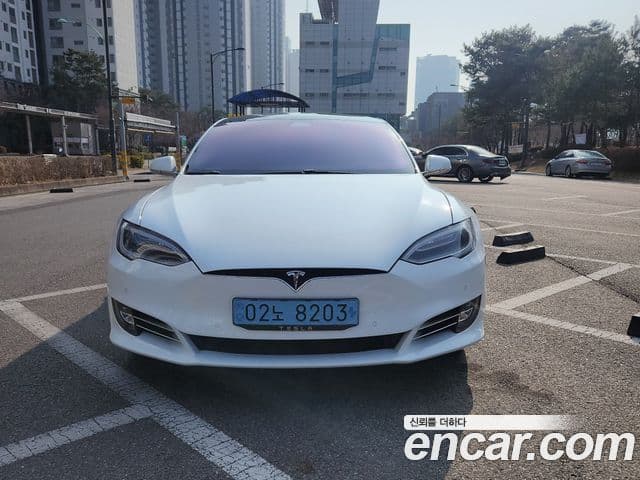 Tesla модель S Long Range, 2020 3