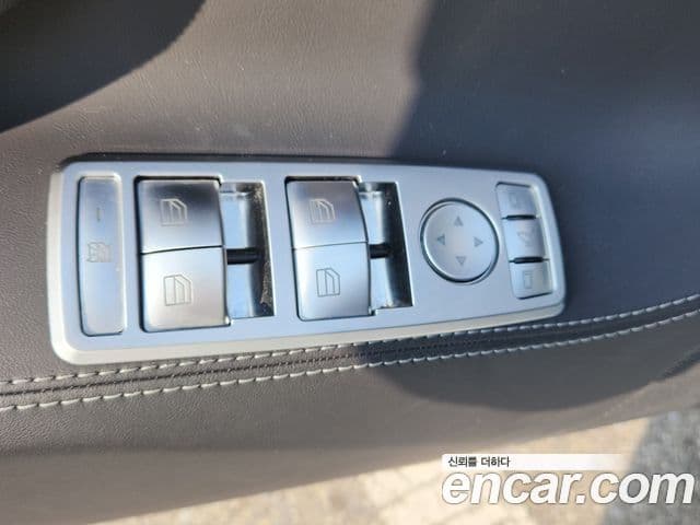 Tesla модель S Long Range, 2020 15