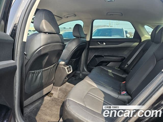 Kia K5 3세대 Prestige, 2020 11