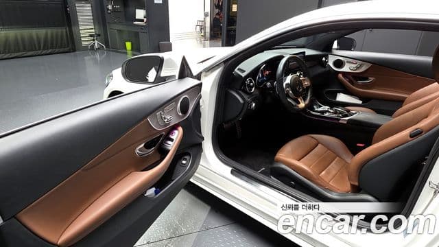 Mercedes-Benz C-класс W205 C200 купе, 2020 11