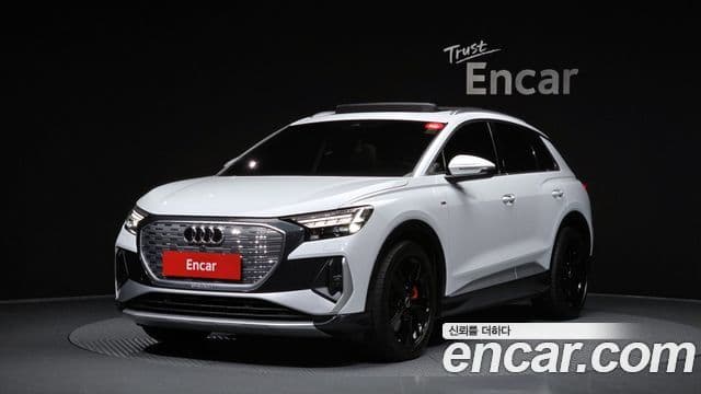 Audi Q4 e-Tron (F4) Premium, 2022 1