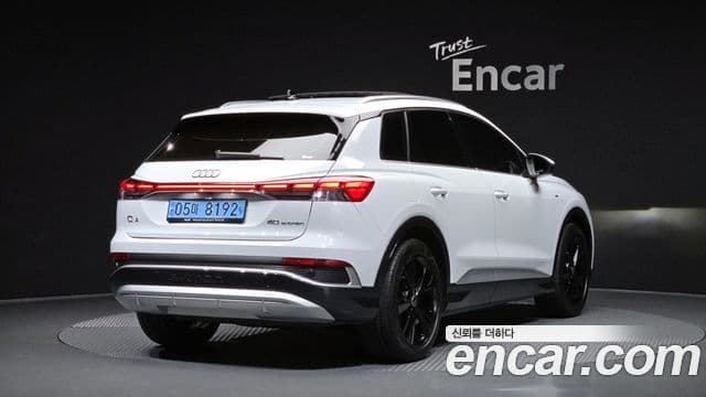 Audi Q4 e-Tron (F4) Premium, 2022 2