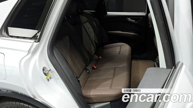 Audi Q4 e-Tron (F4) Premium, 2022 12