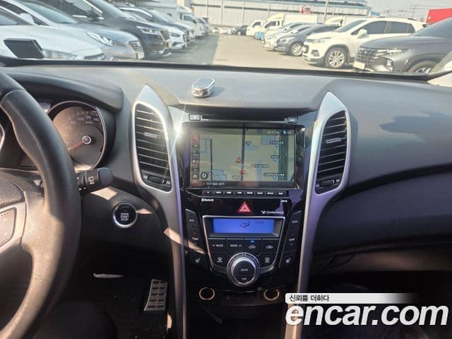 Hyundai i30(новый кузов / новое поколение) 1.6 GDI Extreme, 2012 9