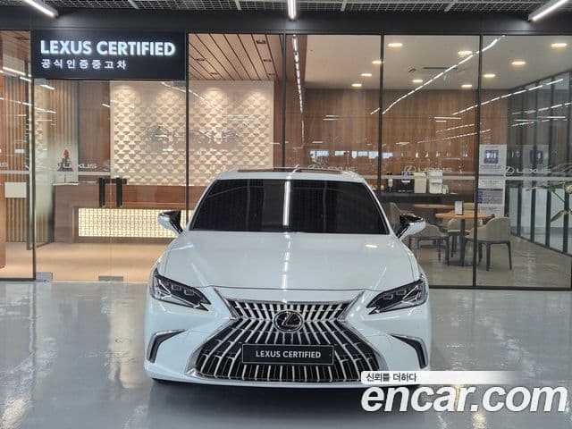 Lexus ES300h 7세대 Executive, 2026 3