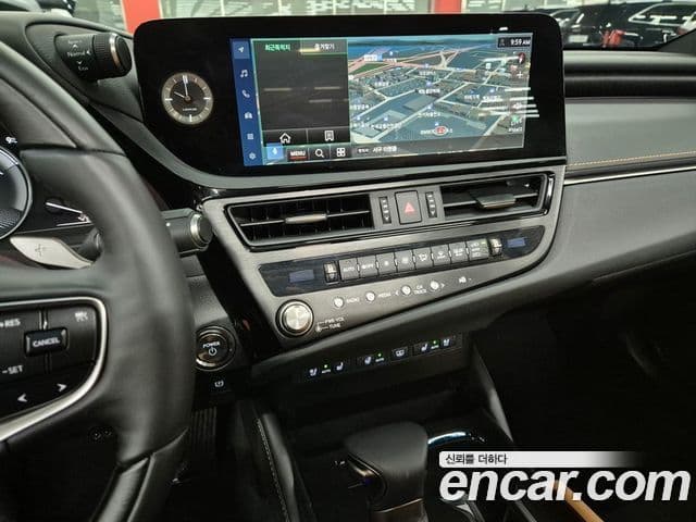 Lexus ES300h 7세대 Executive, 2026 7