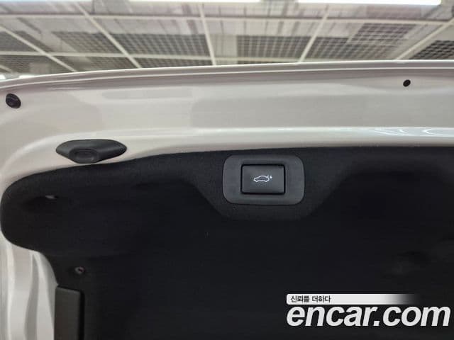 Lexus ES300h 7세대 Executive, 2026 17